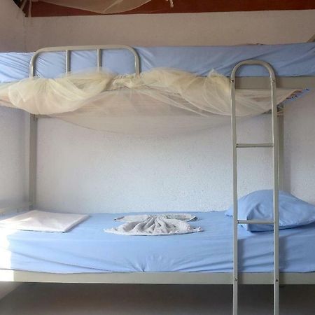 Atauro Dive Resort Backpackers Hostel Beloi Buitenkant foto